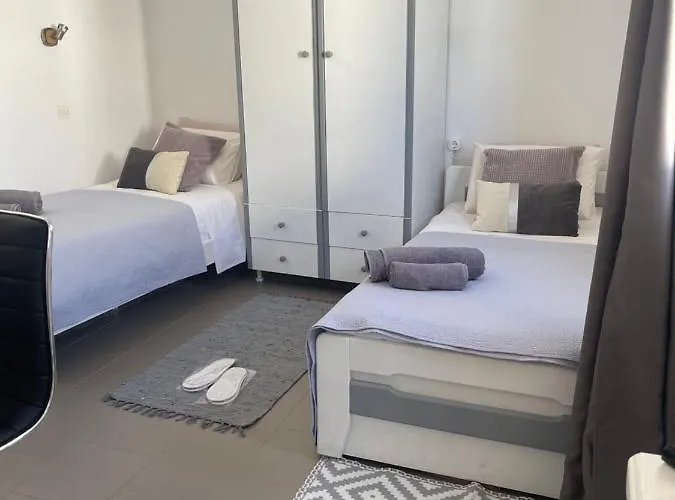 Dominik Apartment 2